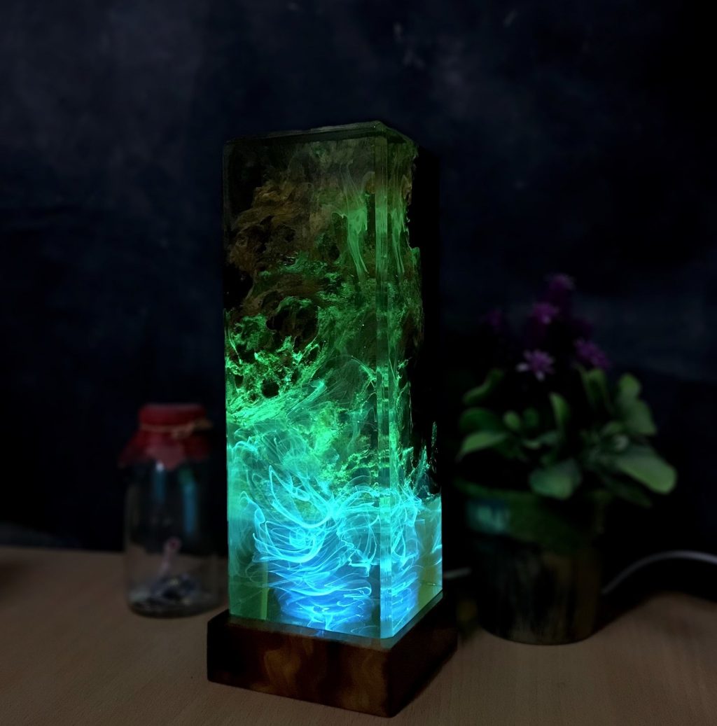 Epoxy Resin Night Light, Unique color changing resin wood lamp, Wooden Night Lights, Epoxy Resin Wood Rustic Table Lamp, Rustic home decor