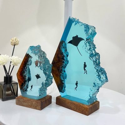 Manta Rays and Couple Diver Epoxy Resin Lamp