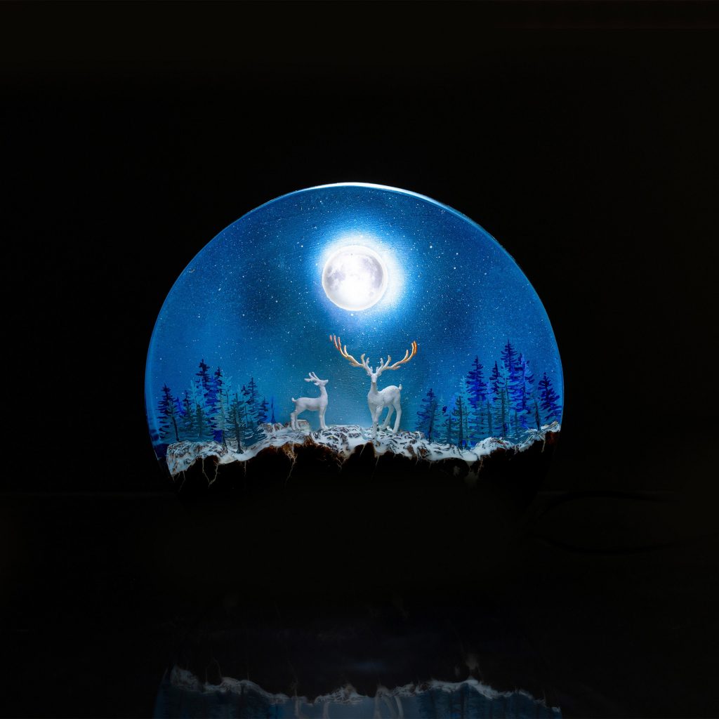 Deers and Snow Forest Epoxy Resin Lamp - Clean Light